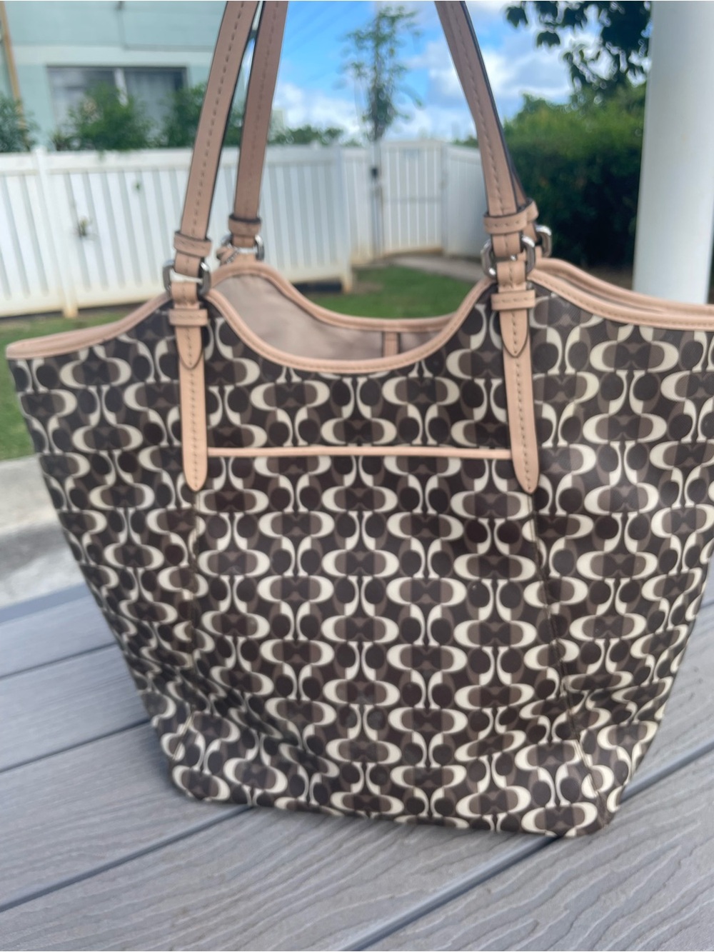 Coach Peyton Dream Brown/Beige Signature Tote - Picture 2 of 8